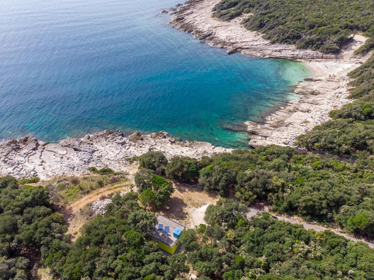 Cottage On The Kavran Beach Kültér fotó