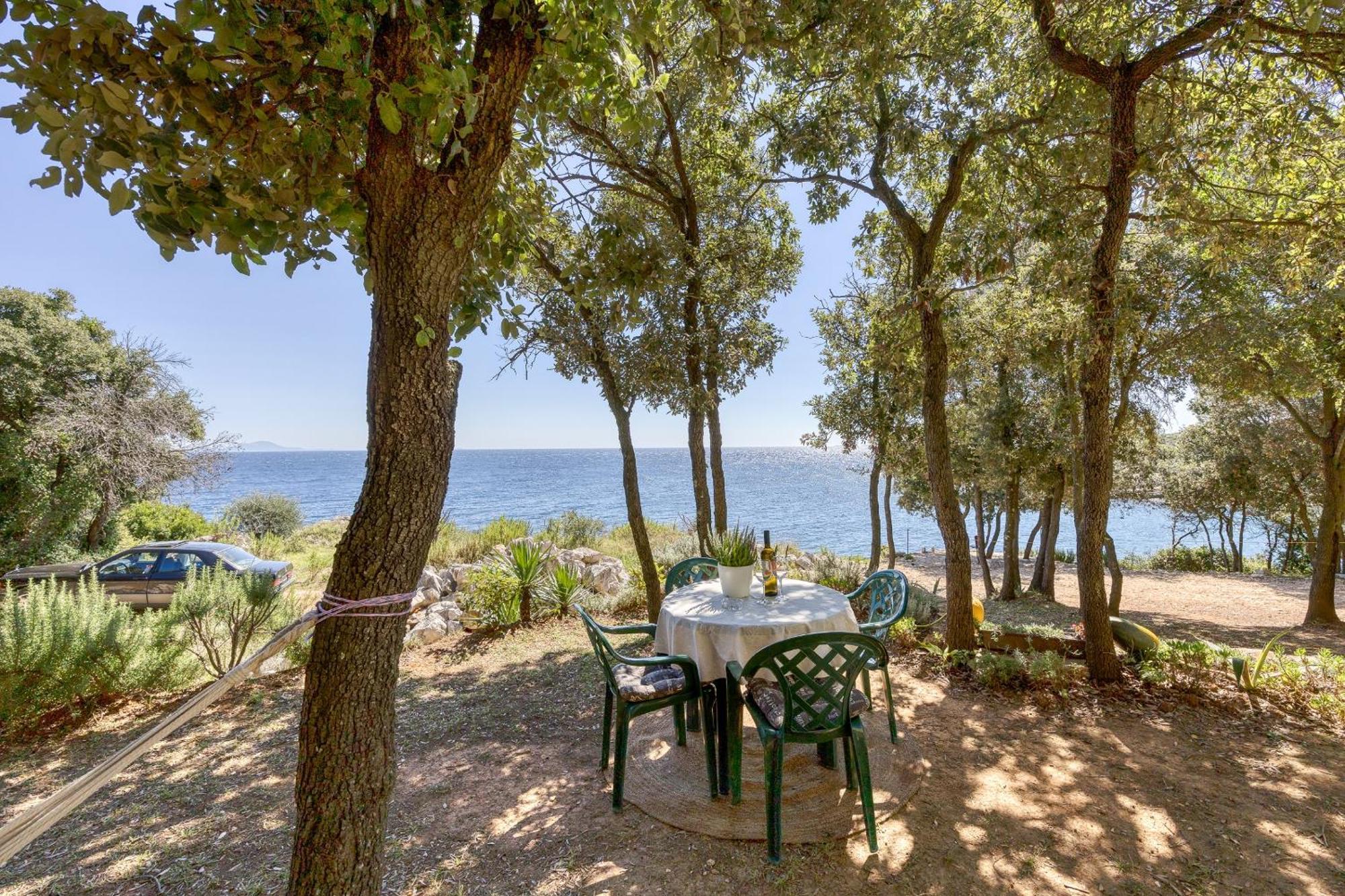 Cottage On The Kavran Beach Kültér fotó